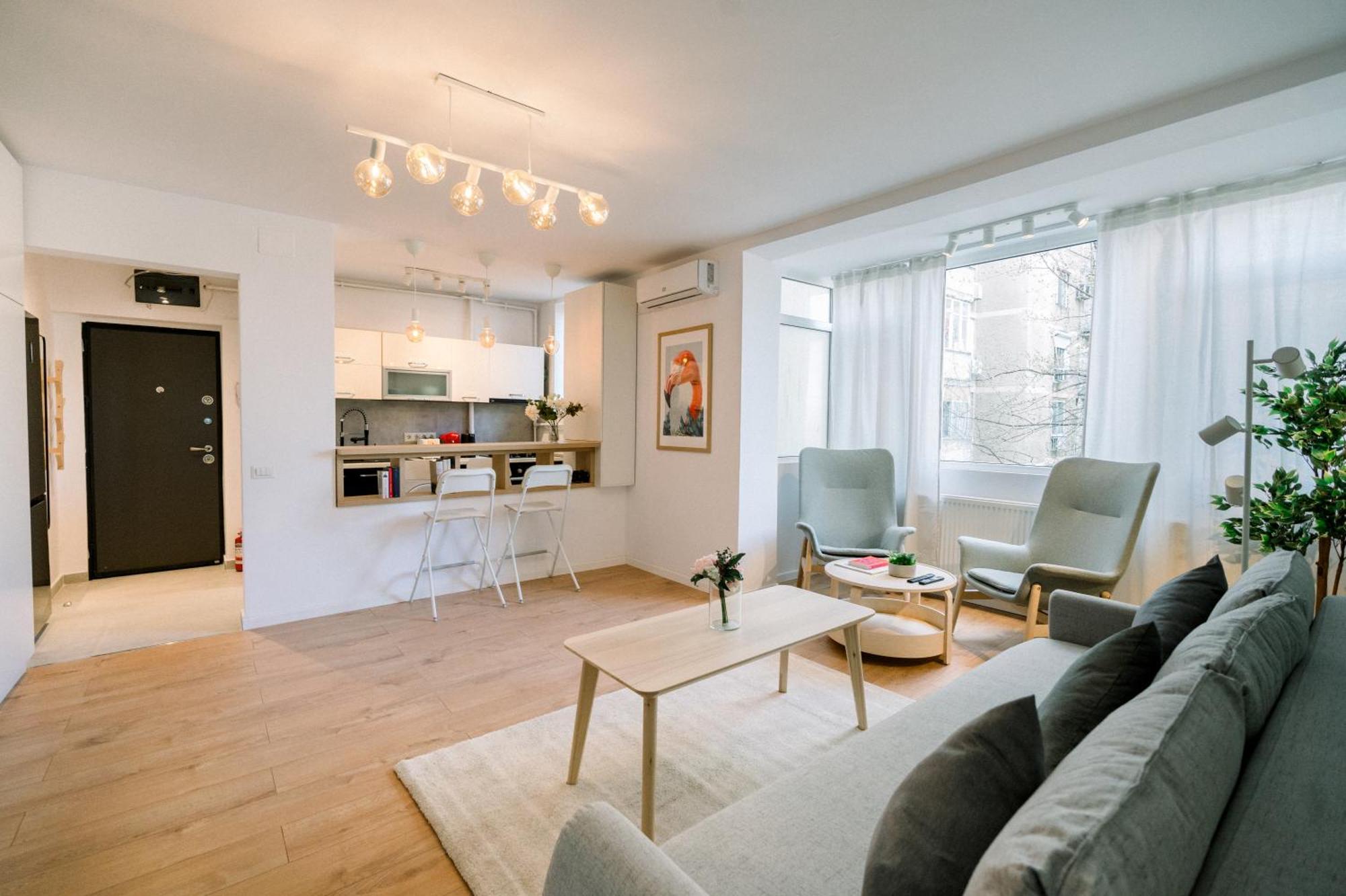 Appartamento Urban Nest By The Station Bucarest